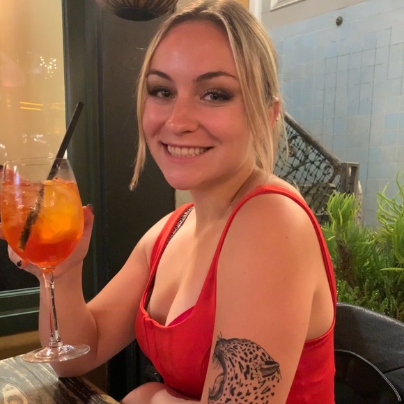 Meet your Posher, Marley - Picture 2 of 5